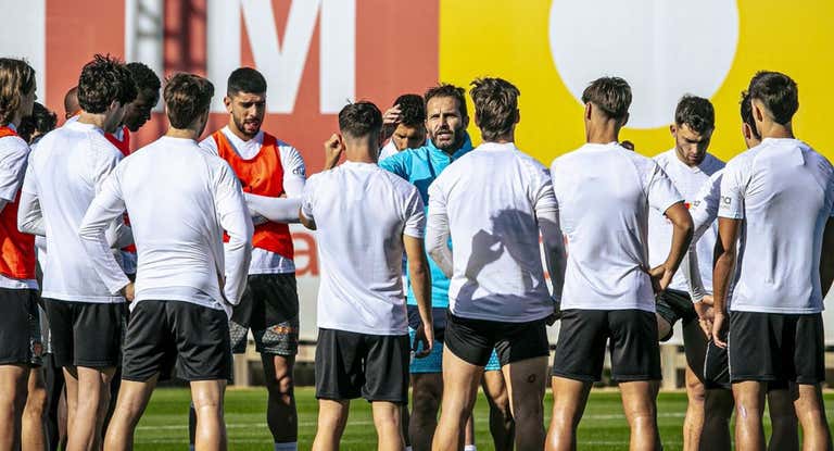 Baraja y su equipo.