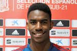 Junior Firpo cambia de selección: jugará con República Dominicana, que también tantea a Mariano