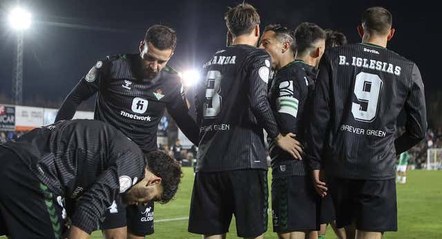 Abde y Borja rescatan al Betis de la pesadilla de la Copa