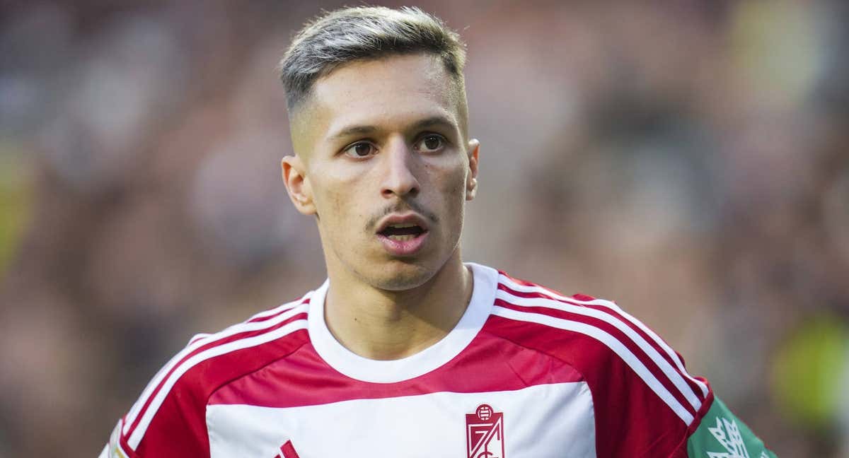 Bryan Zaragoza, durante un partido del Granada.