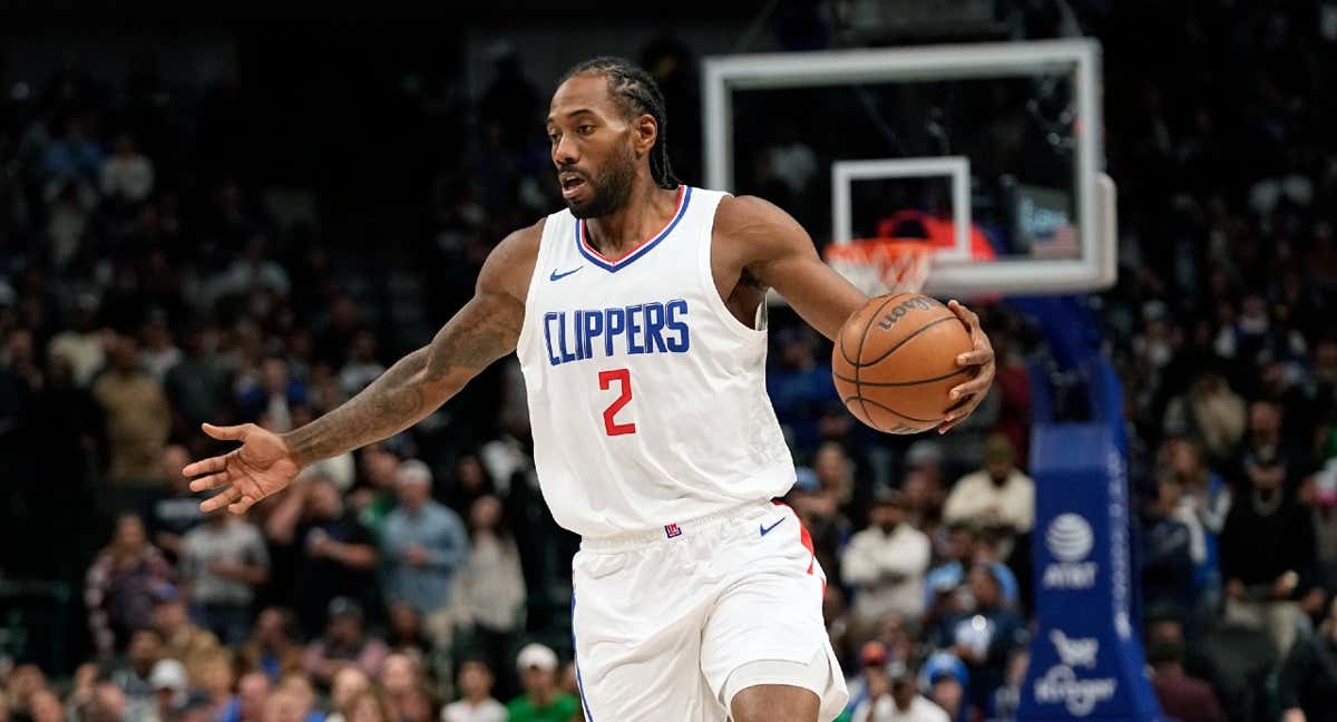 Kawhi Leonard durante la victoria de los Clippers frente a los Utah Jazz/ GETTY IMAGES