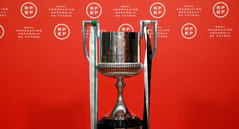 El trofeo de la Copa del Rey.