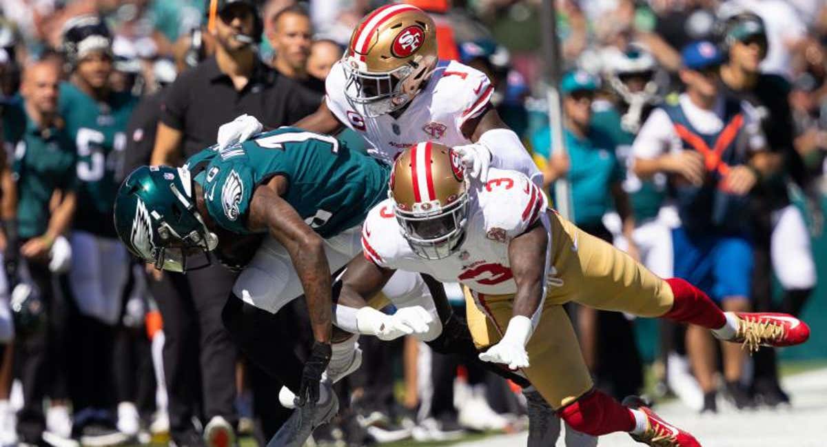 Partido 49ers vs Eagles de temporada regular./Reuters