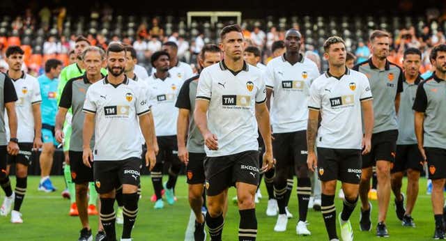 La salida de un central es la llave para que el Valencia fiche