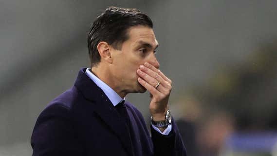 Diego Alonso, durante el partido ante el Lens./Reuters
