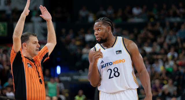 La cuenta atrás para la vuelta de Yabusele cada vez más cerca: ya se prueba de cara a aro