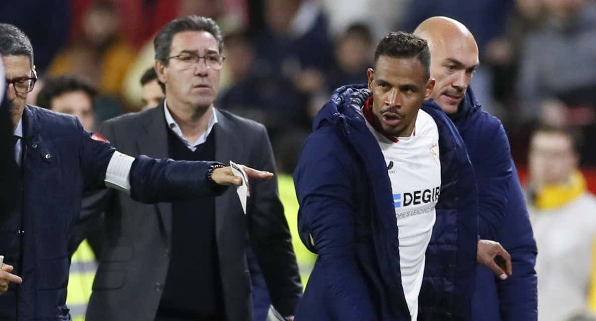 Fernando Reges, en un partido con el Sevilla. /EFE