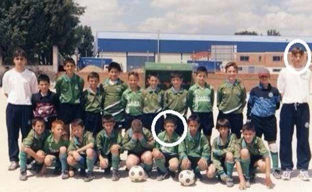 Parejo y Chechu Doblado, con el Atlético Agrupación Coslada-La Espinilla.  CEDIDA