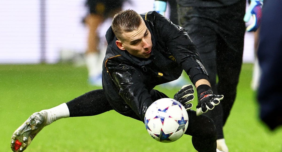 Lunin, titular ante el Villarreal.