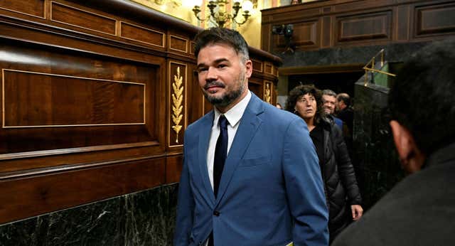 Rufián defiende que el deportista decida no ir con la Selección: «Es un patriotismo tóxico… se habla de Oleguer pero no de Mapi León»