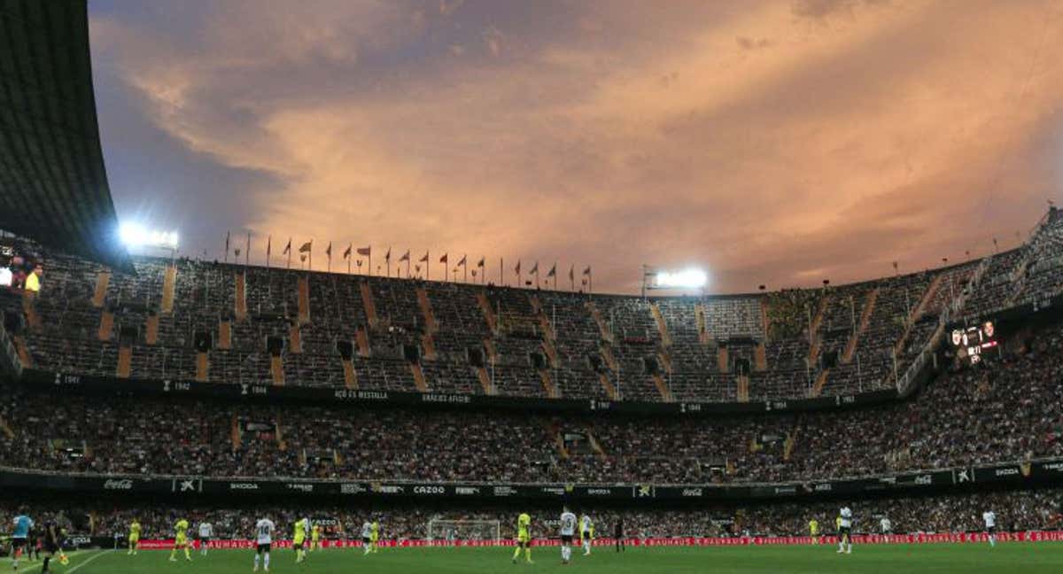 Mestalla, abarrotado en un partido del Valencia C.F. /LaLiga