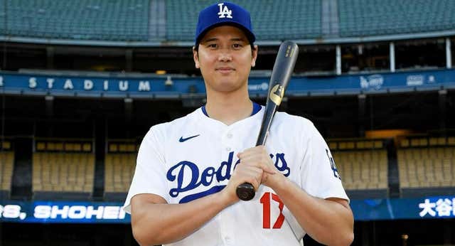 ¿Cuánto cuesta un dorsal en el béisbol para el deportista mejor pagado de la historia?