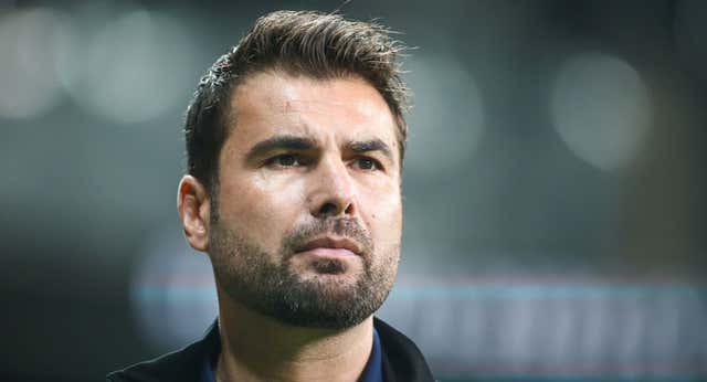 Despido y pésame en un mismo comunicado: la Nochebuena más amarga de Adrian Mutu