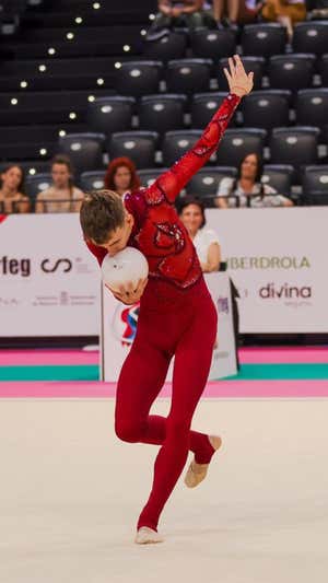 Gerard López, gimnasta en la modalidad de rítmica. INSTAGRAM: GERARDLOPEZ97 (FOTO CEDIDA)