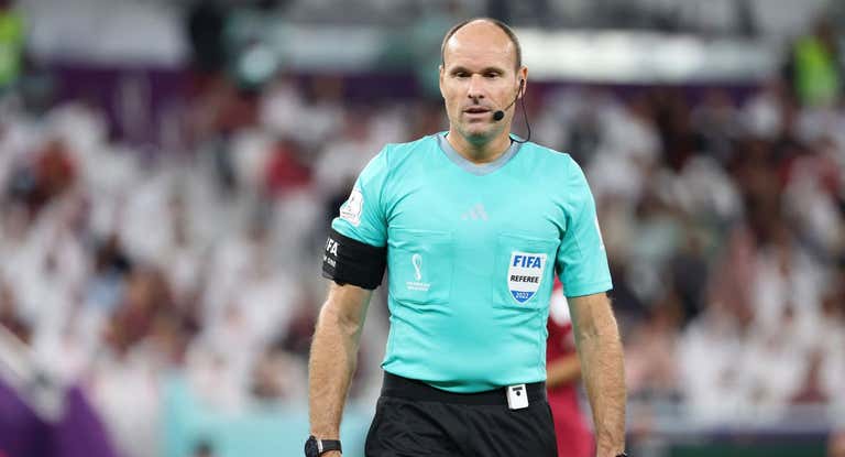 Mateu Lahoz, durante un partido la pasada temporada.