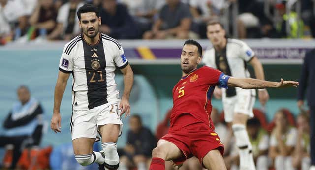 Alemania carga contra Gündogan: «¿Ha enviado a la selección a su hermano gemelo con menos talento?»