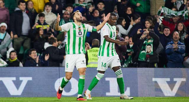 El Betis sigue la hoja de ruta tras renovar a Isco: Juan Cruz será el siguiente y sintonía con Pezzella