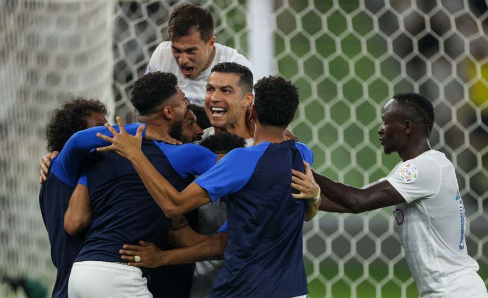 Otro gol de Cristiano Ronaldo para cerrar el año... ¡y son 54!