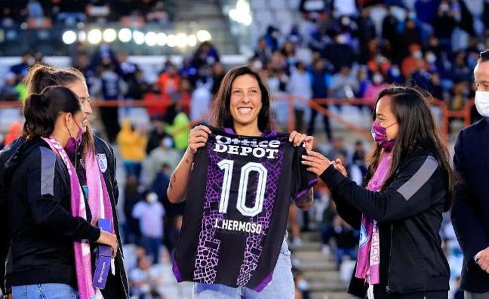 Jenni Hermoso ficha por Tigres y seguirá en México