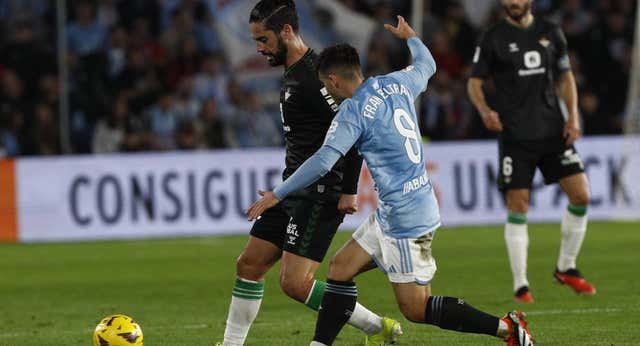 Isco lanza un aviso al Betis: «Así no nos da; nos conformamos con hacer el gol y a especular»