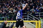 El Inter se corona campeón de invierno tras una victoria épica
