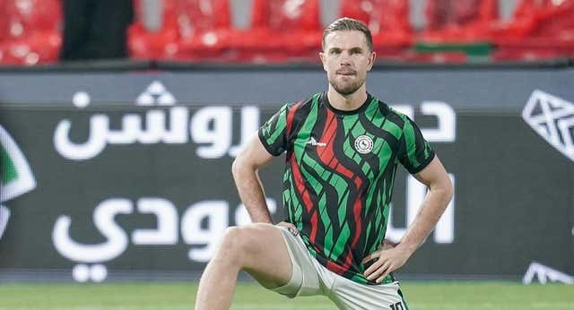 Problemas para Gerrard en Arabia Saudí: más de dos meses sin ganar, Henderson piensa salir y su segundo se marcha