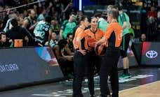 La pareja de árbitras ACB no se conforma con España: «Aquí nos sentimos apoyadas, pero esto es como una pirámide»