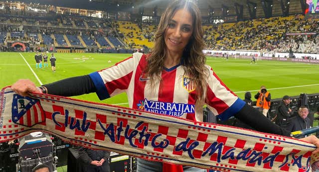 El Atlético contó con la hincha más fiel de Riad, una ingeniera de la ‘CIA’ árabe que recorre 300 kilómetros al día por el desierto