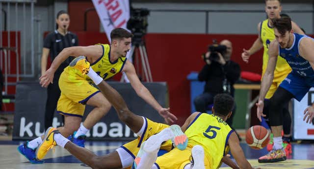 Una remontada épica corona a Movistar Estudiantes como ‘Winter(ing) Champion’
