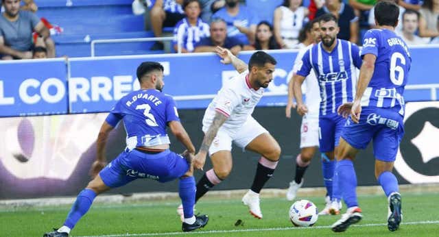 Sevilla 2 – Alavés 3: resumen, goles y resultado del partido de LALIGA EA Sports