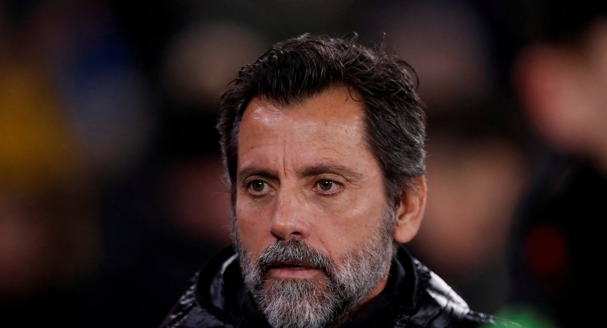 Quique Sánchez Flores durante un partido.