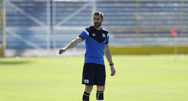 David Dóniga, un español en El Salvador para frenar el debut en 2024 del Inter Miami de Messi