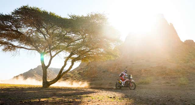 Ricky Brabec resiste ante Ross Branch y deja visto para sentencia su segundo Rally Dakar