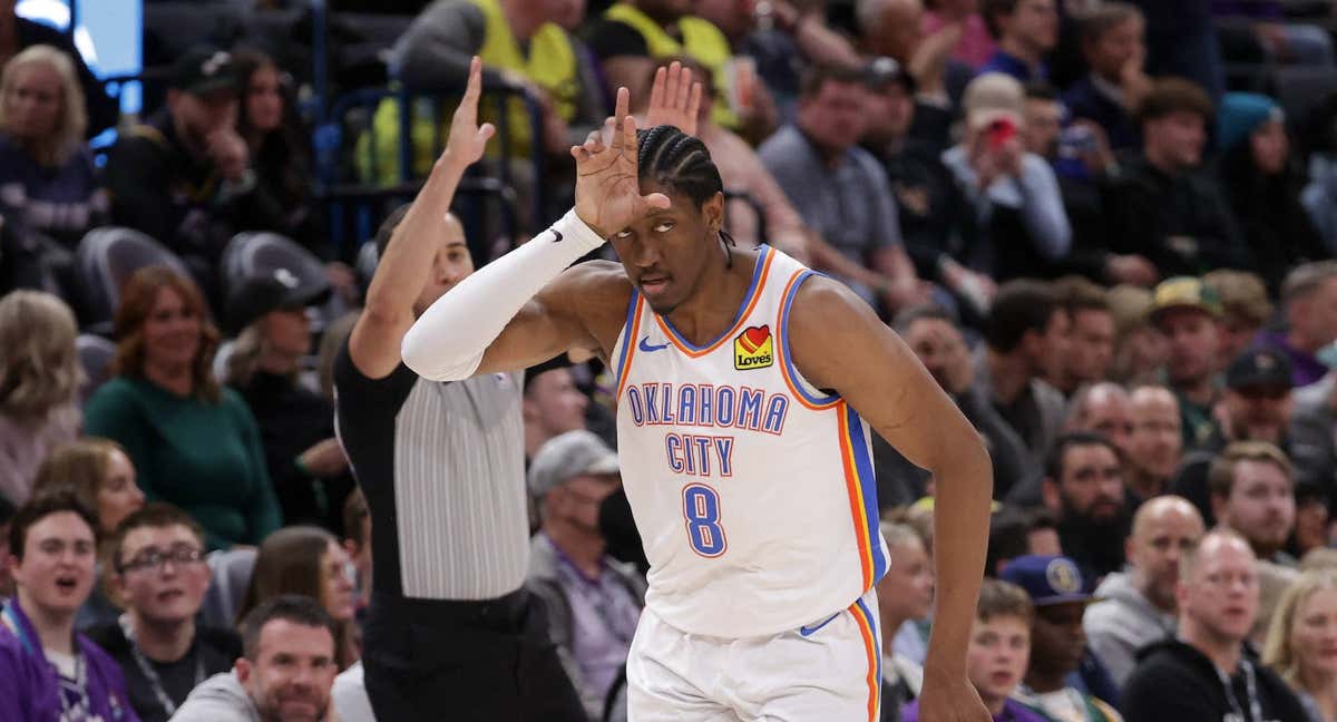 Un jugador de los Thunder celebra una canasta. /Reuters