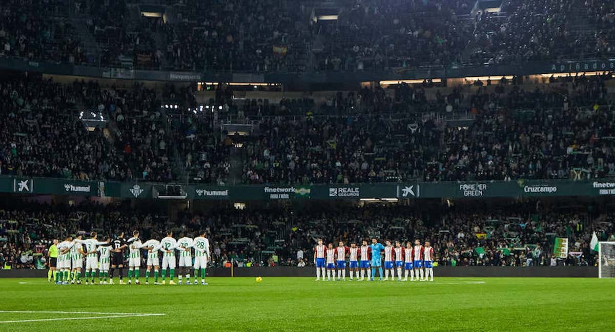 Panorámica del Benito Villamarín en el Betis-Girona.