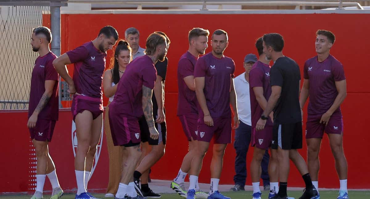 Entrenamiento del Sevilla de esta temporada. /MANUEL GÓMEZ