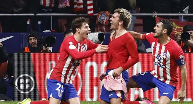 El Atlético se venga del Real Madrid y le echa de la Copa en otro partido agónico