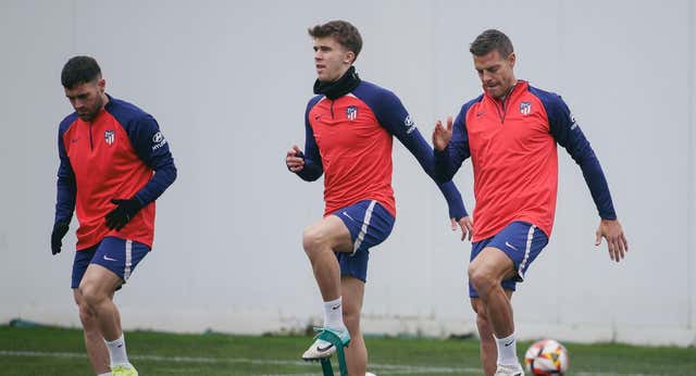 El Cholo se queda sin Azpilicueta dos meses
