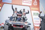 Lucas Cruz, el 'ángel de la guarda' que estudió informática y acabó interpretando 'jeroglíficos' para Carlos Sainz
