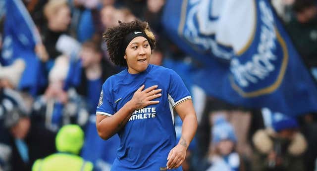 El nuevo look que marca el último giro en la carrera de Lauren James: segundo hat-trick para la historia en Stamford Bridge