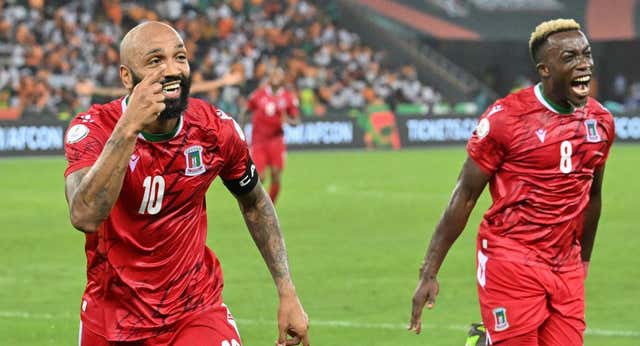 Un descomunal Nsue guía a Guinea Ecuatorial a los octavos de final