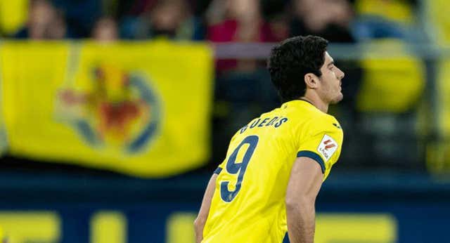 Gonçalo Guedes responde sobre su rodilla: «Quiero estar en breve listo para jugar 90 minutos todos los partidos»