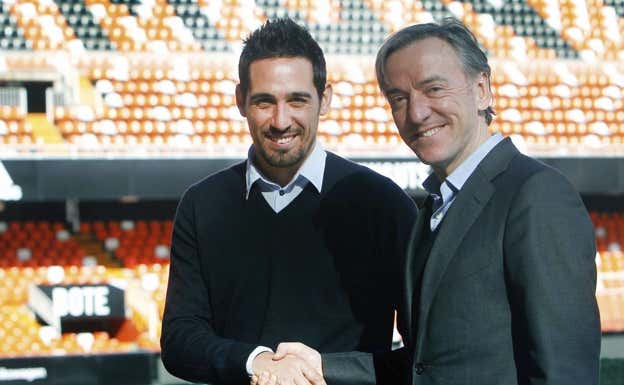 Vicente posa con García Pitarch.