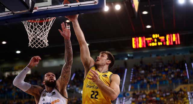 El Real Madrid cae con estrépito en Gran Canaria mermado de nuevo por las bajas