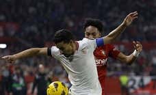 Budimir aumenta el drama del Sevilla entre gritos de «Directiva, dimisión»
