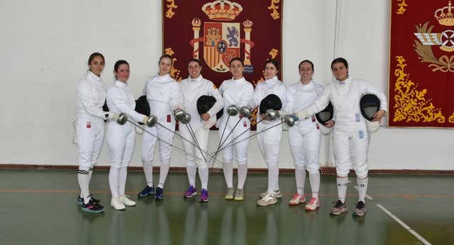 La princesa Leonor participa en los ‘Juegos Olímpicos’ de las Academias del Ejército… ¡y se cuelga la plata en esgrima!