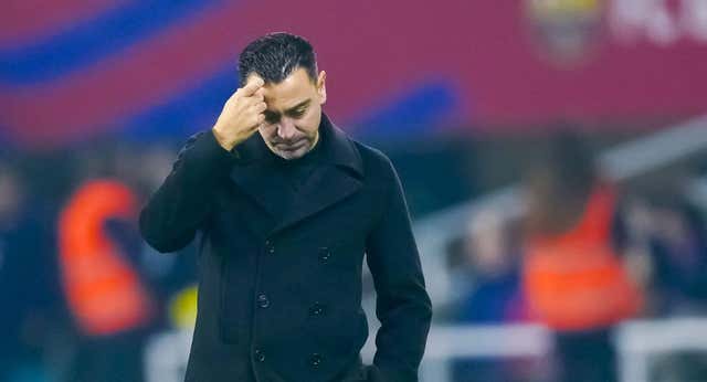 Me llega, me cuentan, me confirman: el Barcelona mira el mercado en plena ‘tormenta Xavi’, el Atlético tiene un plan para la defensa y la operación Radonjic-Mallorca sigue