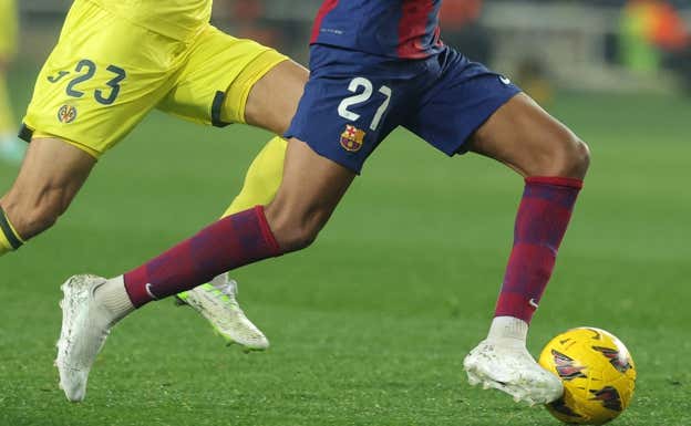 Las nuevas botas de Lamine.
