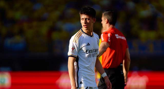 Arda Güler no encuentra su sitio en Madrid mientras Valdebebas cierra filas a su alrededor