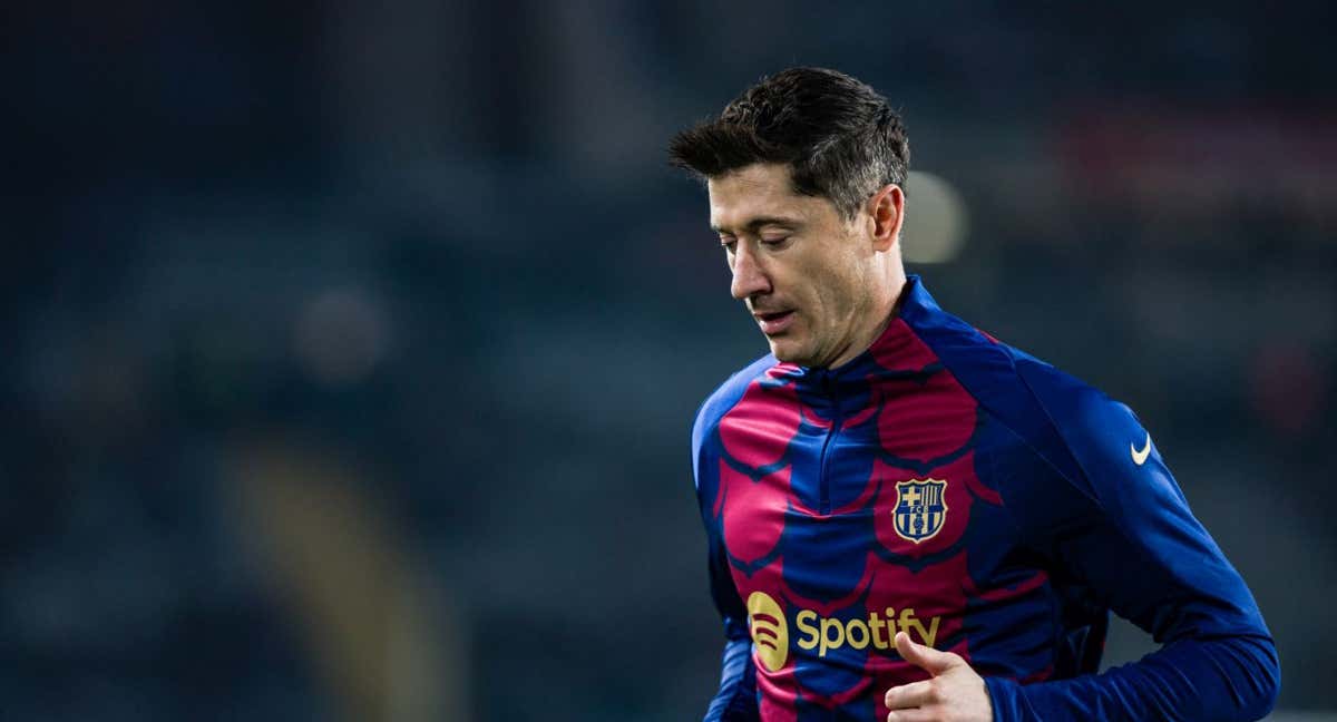 Lewandowski en el calentamiento previo al partido contra el Villarreal.